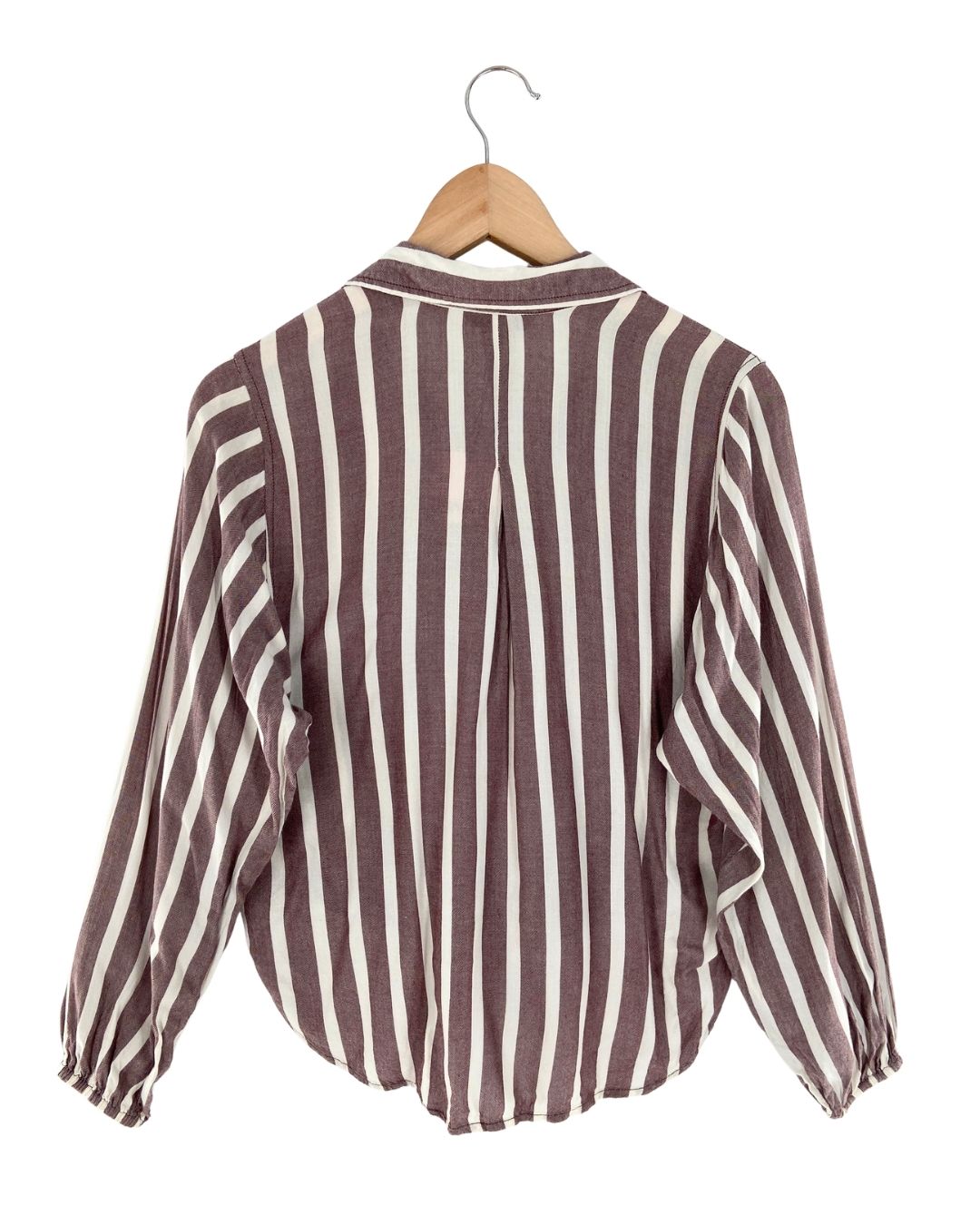 Camisa anudada a rayas