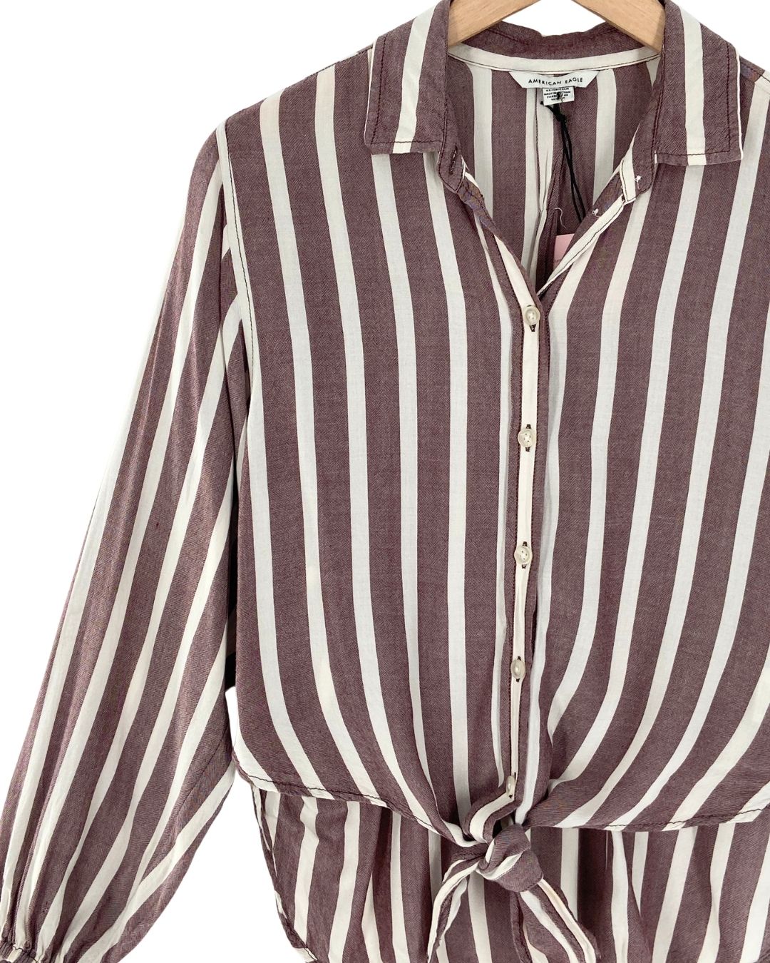 Camisa anudada a rayas