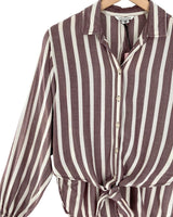 Camisa anudada a rayas