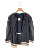 Chaqueta abierta con borlas
