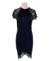 Vestido midi en blonda
