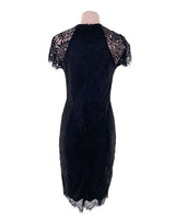 Vestido midi en blonda