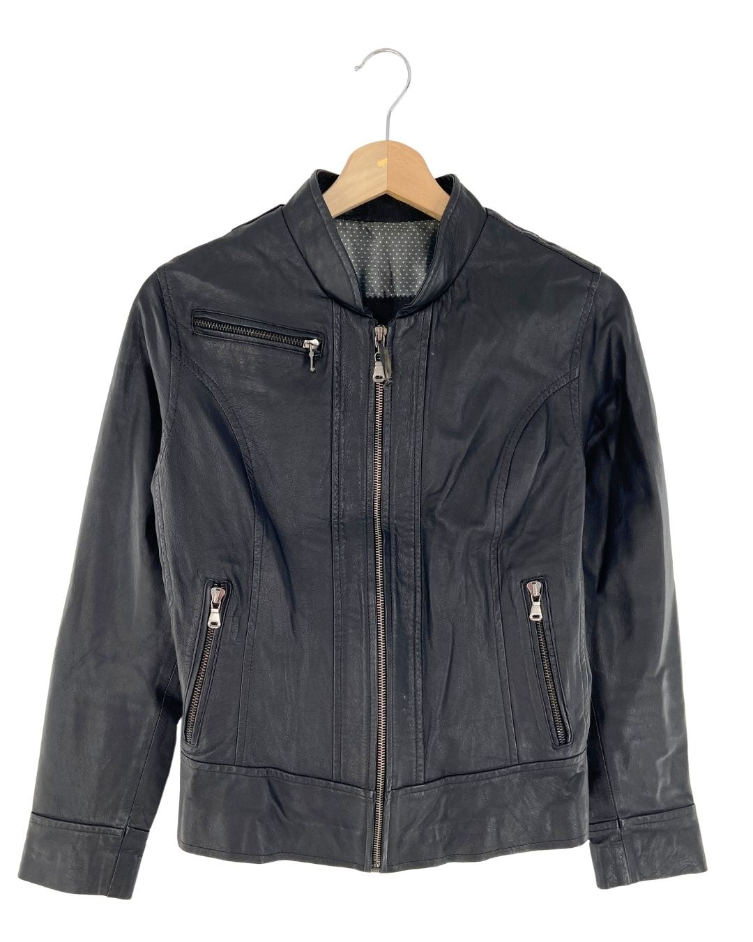 Chaqueta en cuero