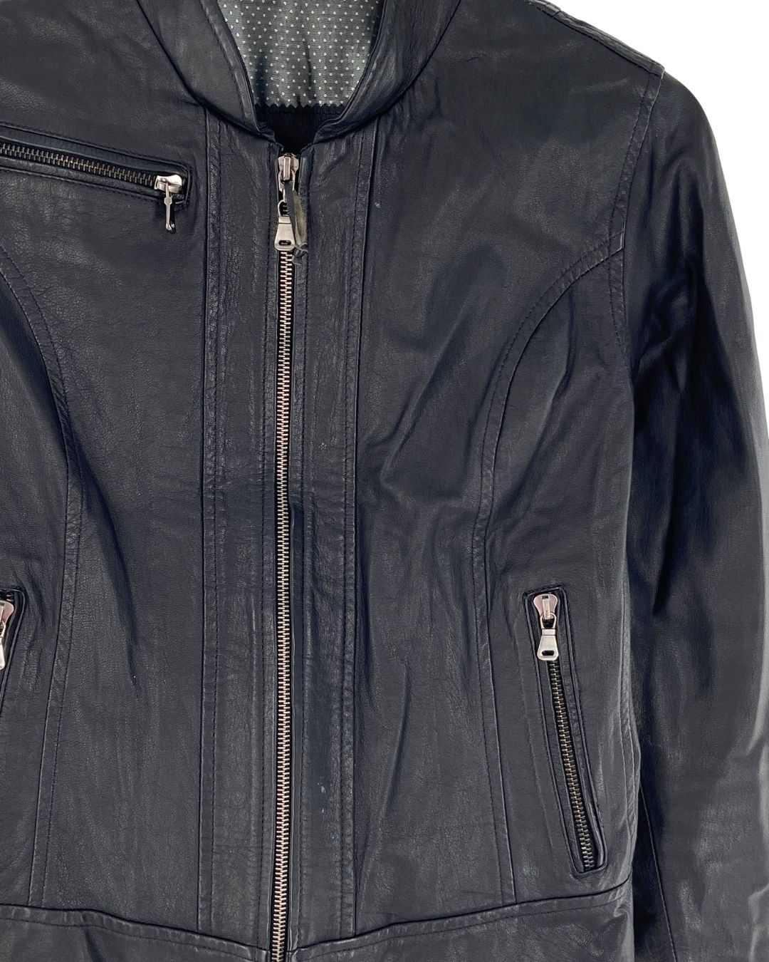 Chaqueta en cuero