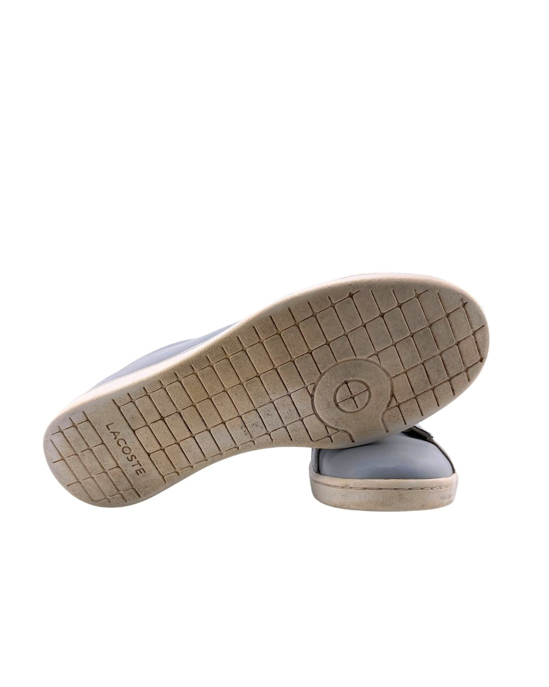 Tenis clasicos con cordones
