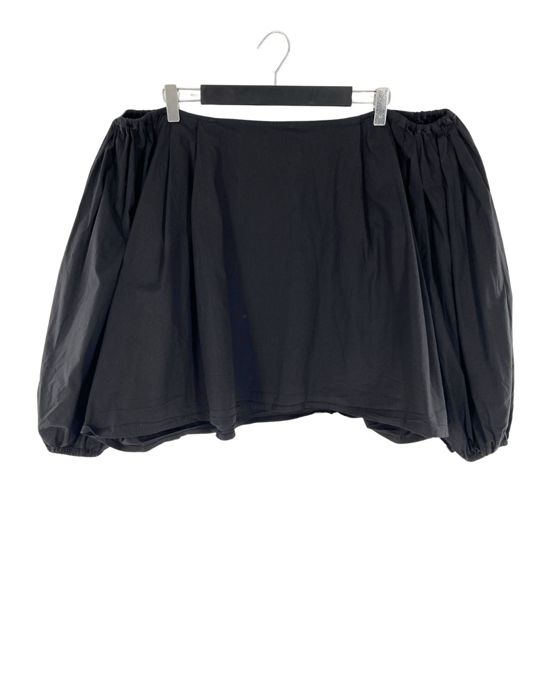 Blusa off shoulder manga globo