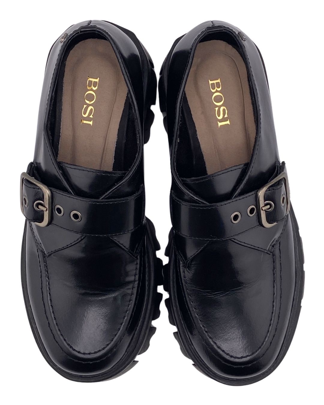 Mocasines en cuero con hebilla