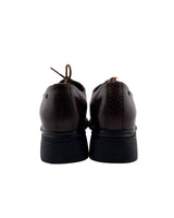 Oxford en cuero con cordones