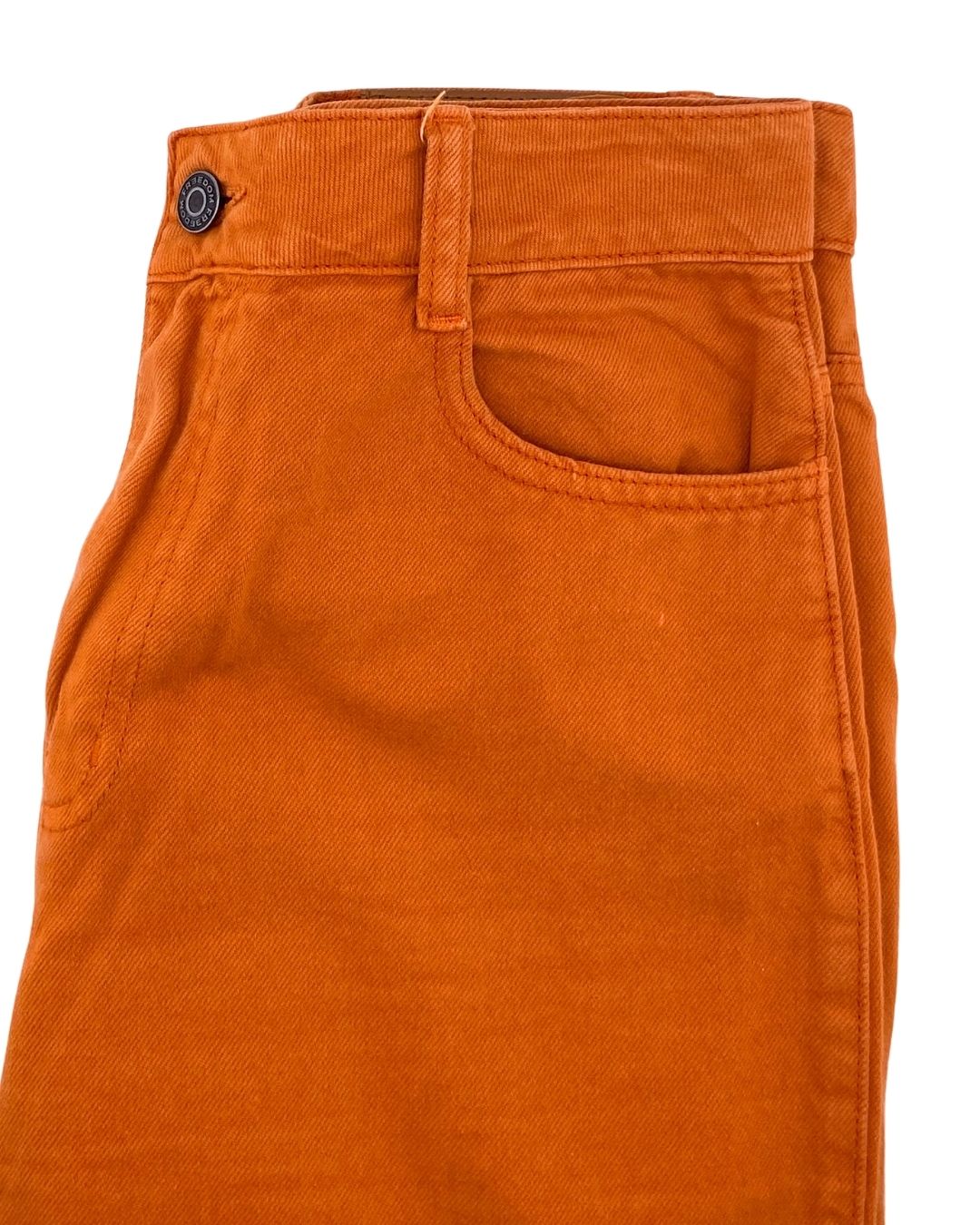 Jean rigido slouchy