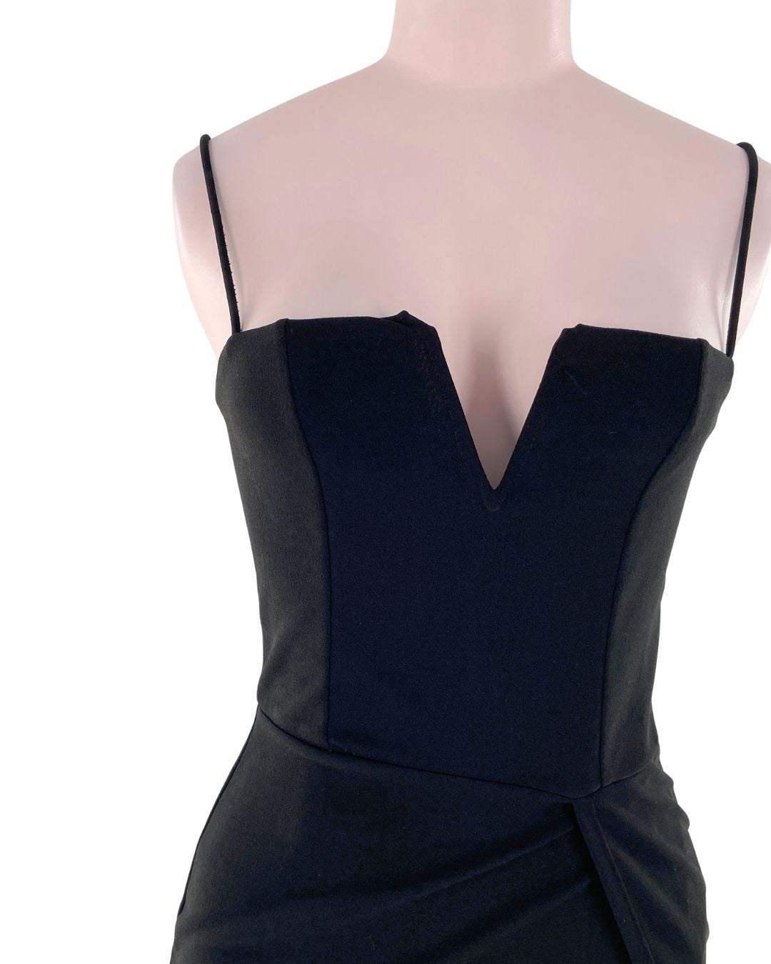 Vestido mini de tiras delgadas