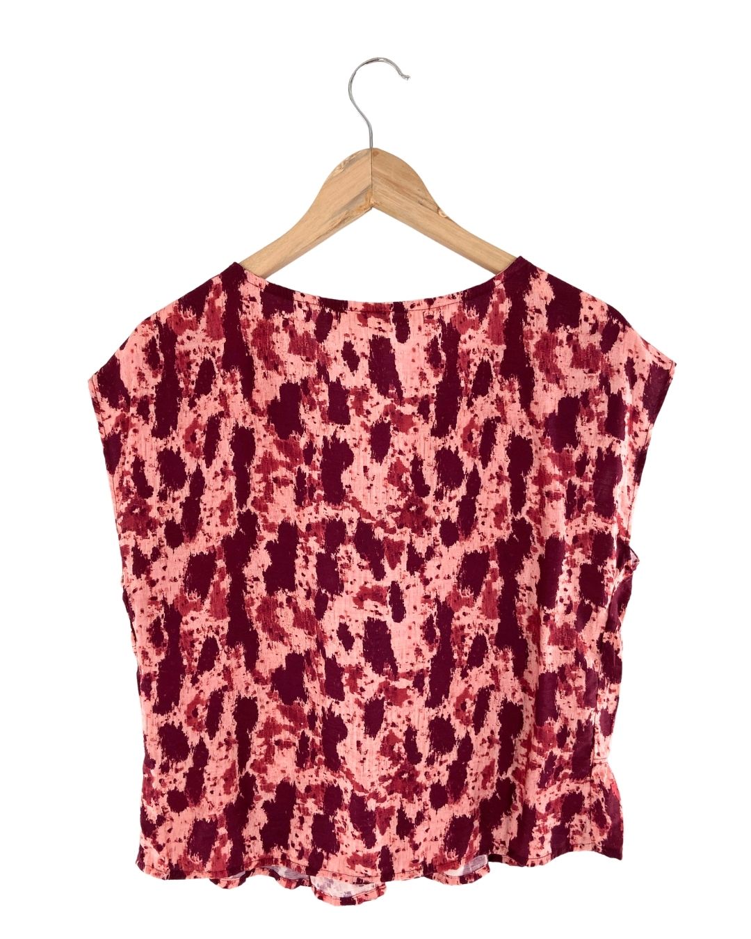Blusa anudada en delantero