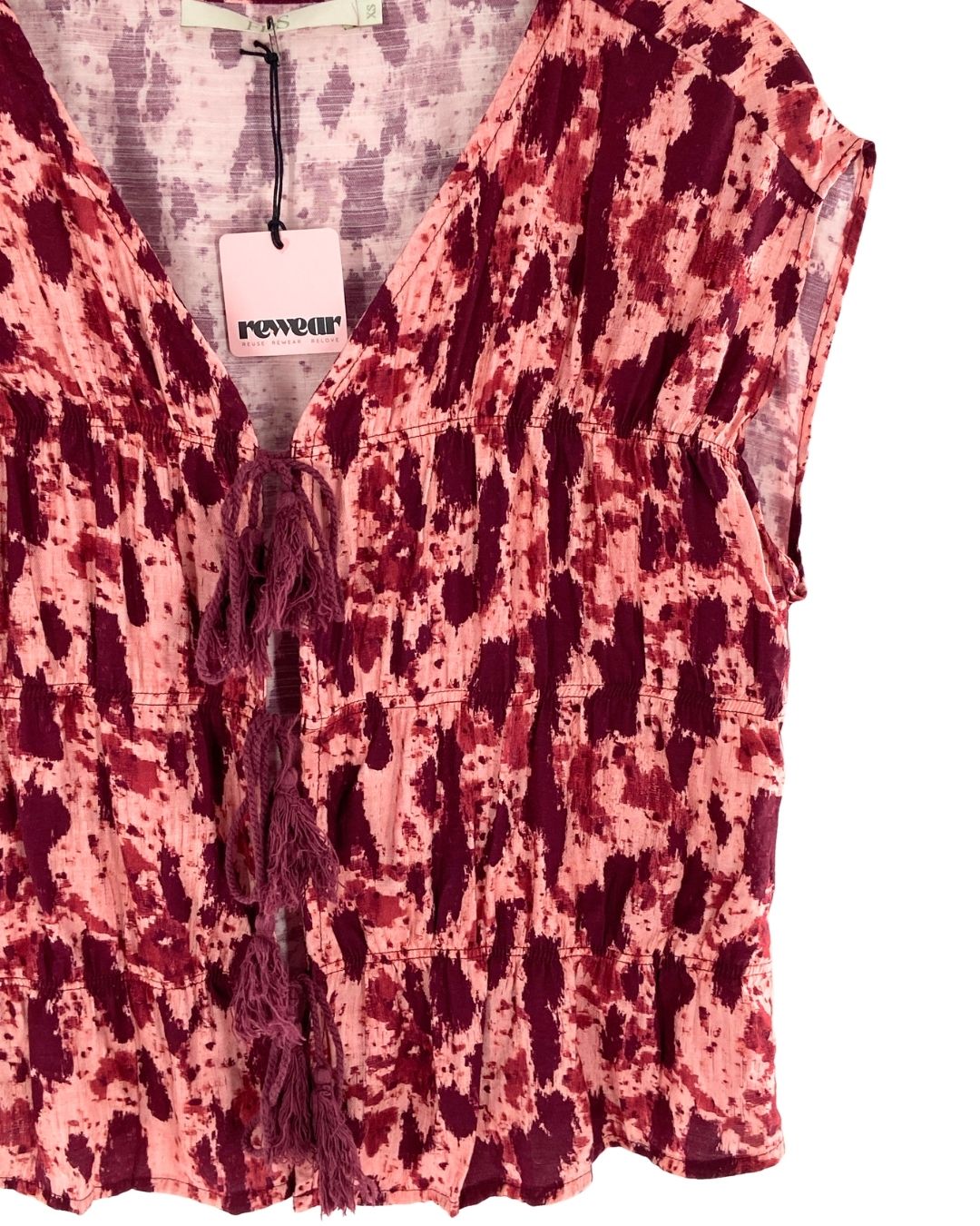 Blusa anudada en delantero