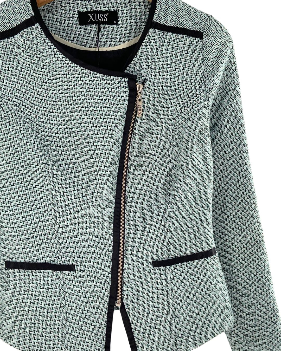 Blazer hilos en contraste