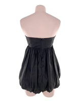 Blusa strapless globo