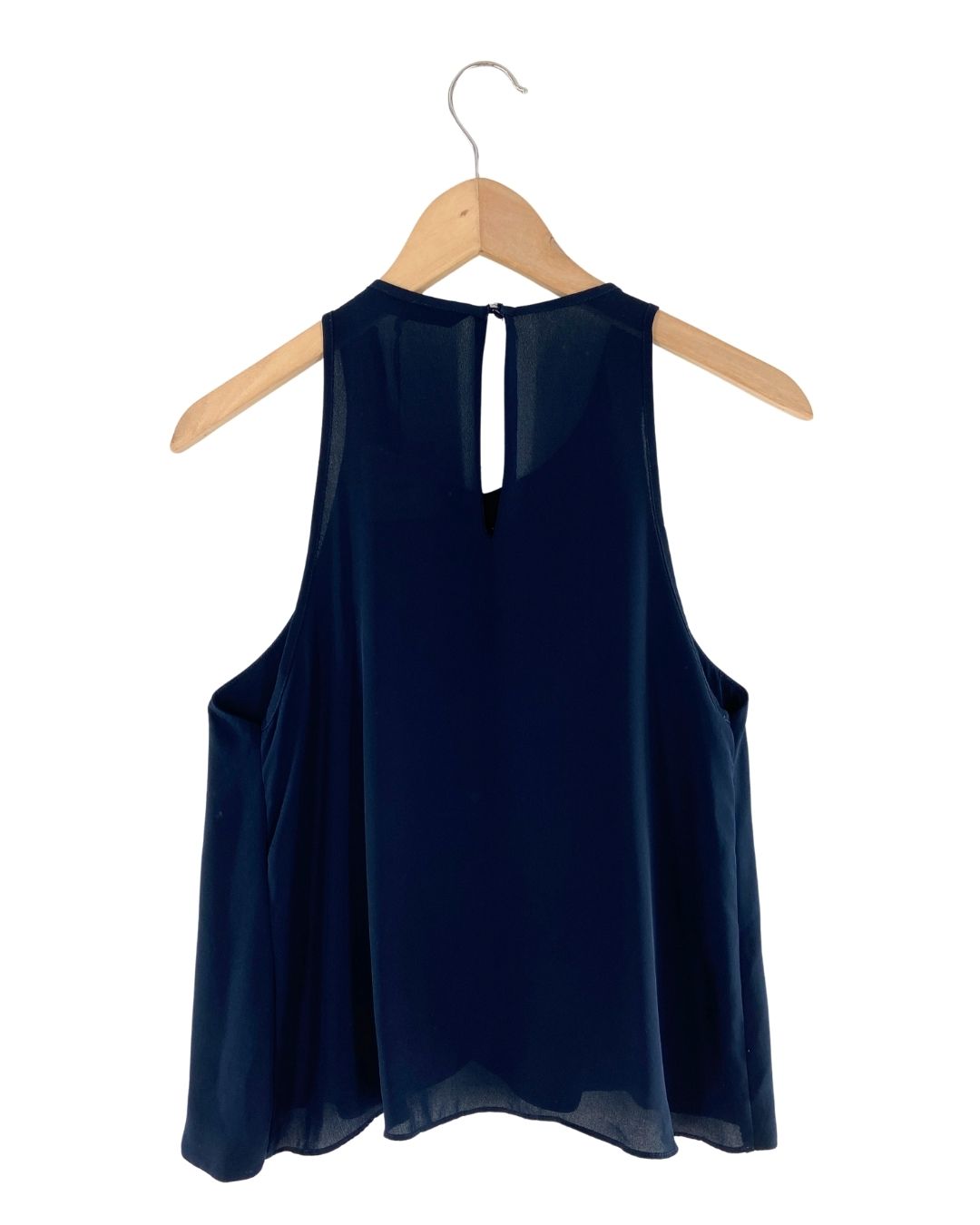 Blusa sleeveless con prenses