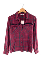 Camisa a cuadros con hilos