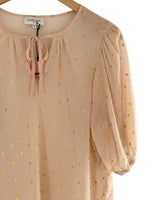 Blusa traslucida con textura