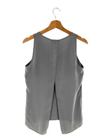 Blusa con taches brillantes