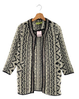 Chaqueta abierta con diseño