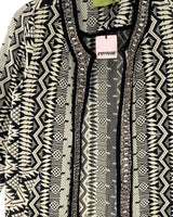 Chaqueta abierta con diseño