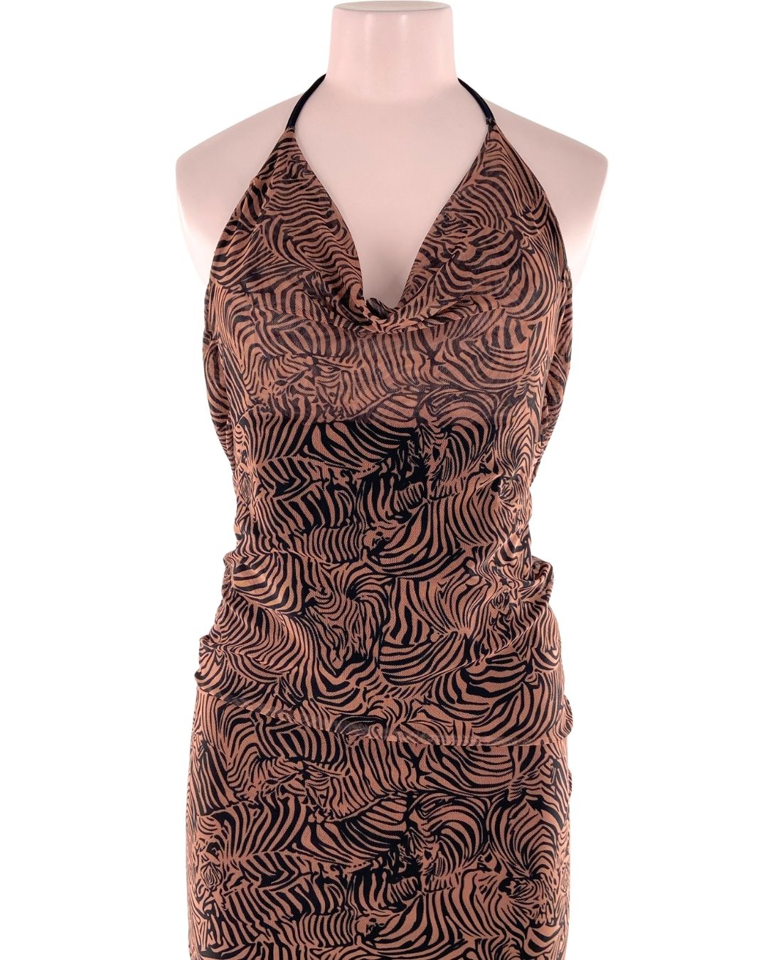 Maxi vestido en mesh anudado