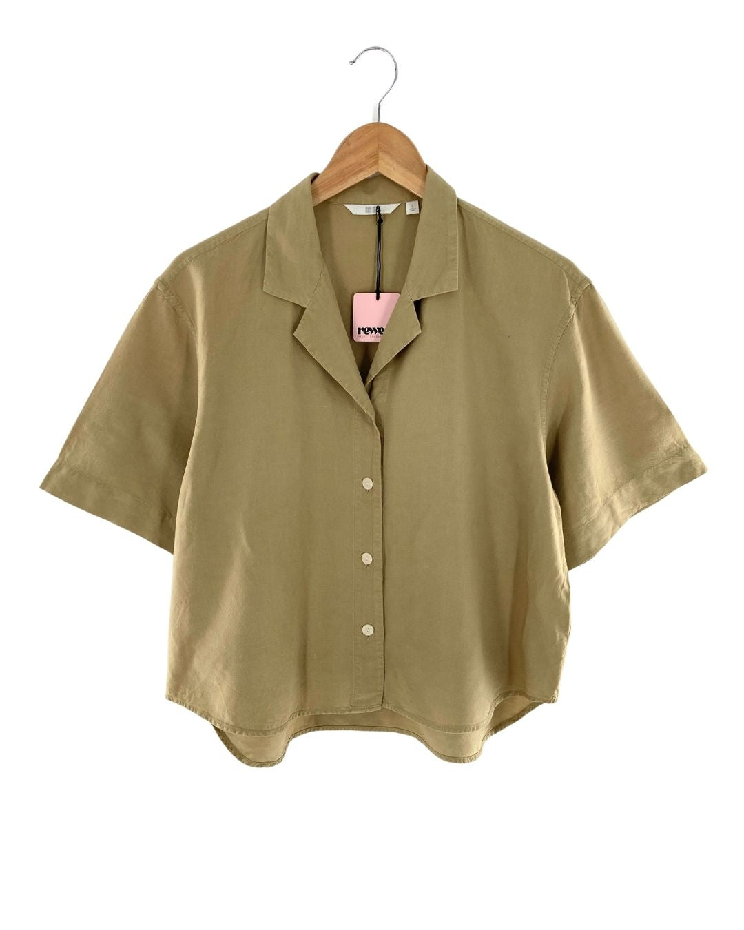 Camisa crop manga corta