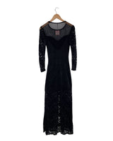 Vestido en blonda