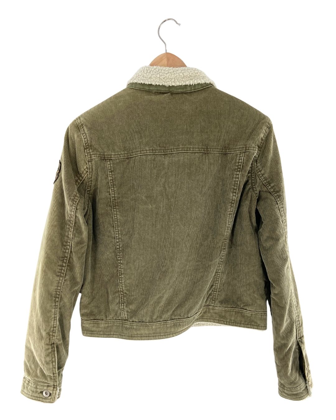Chaqueta con textura afelpada