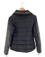 Chaqueta acolchada con capota