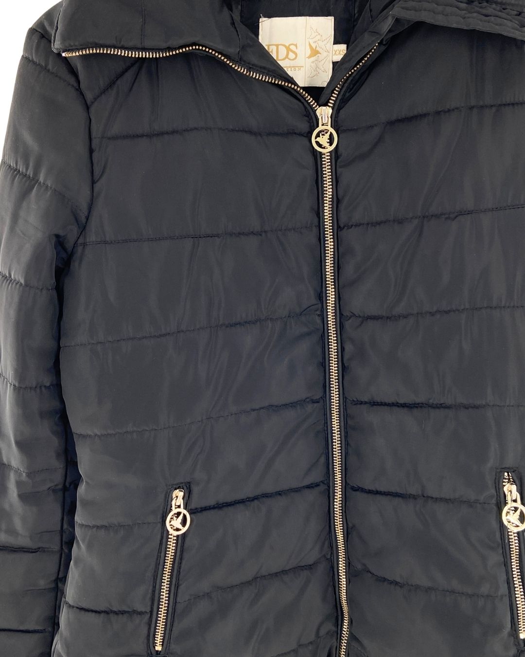 Chaqueta acolchada con capota