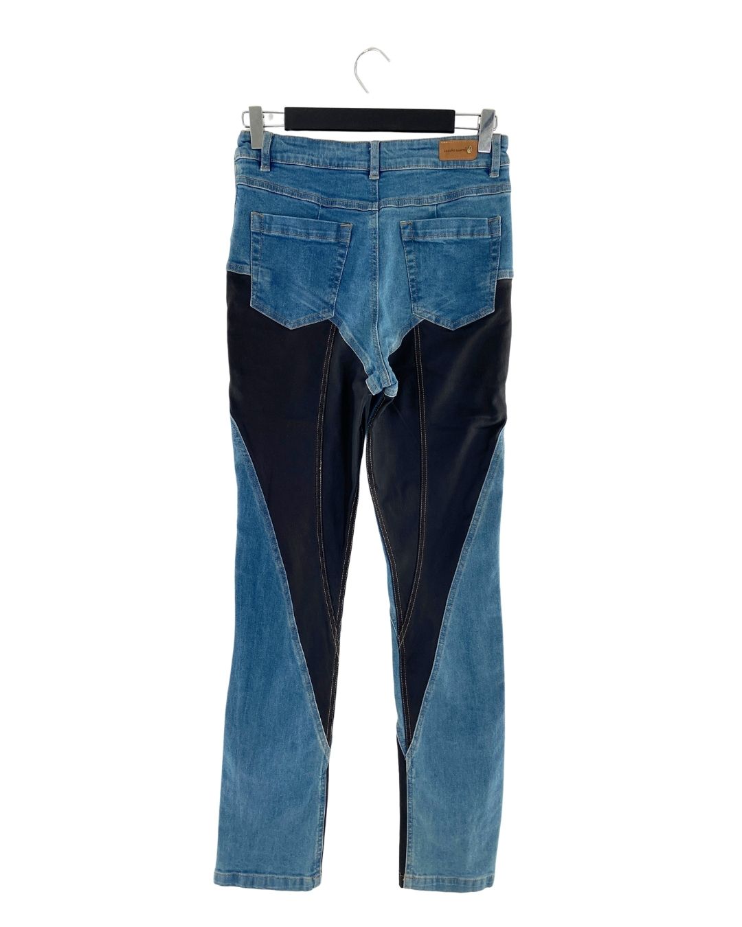 Skinny jean estructurado