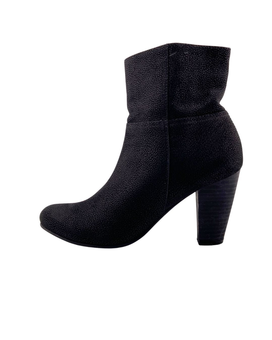 Botines de tacon en cuero