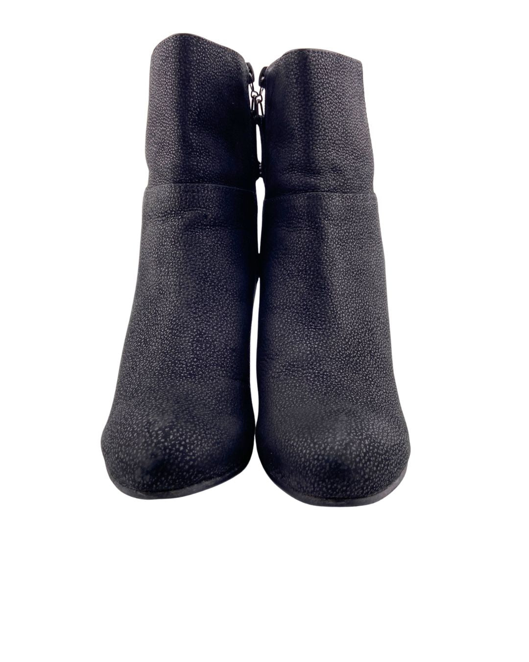 Botines de tacon en cuero