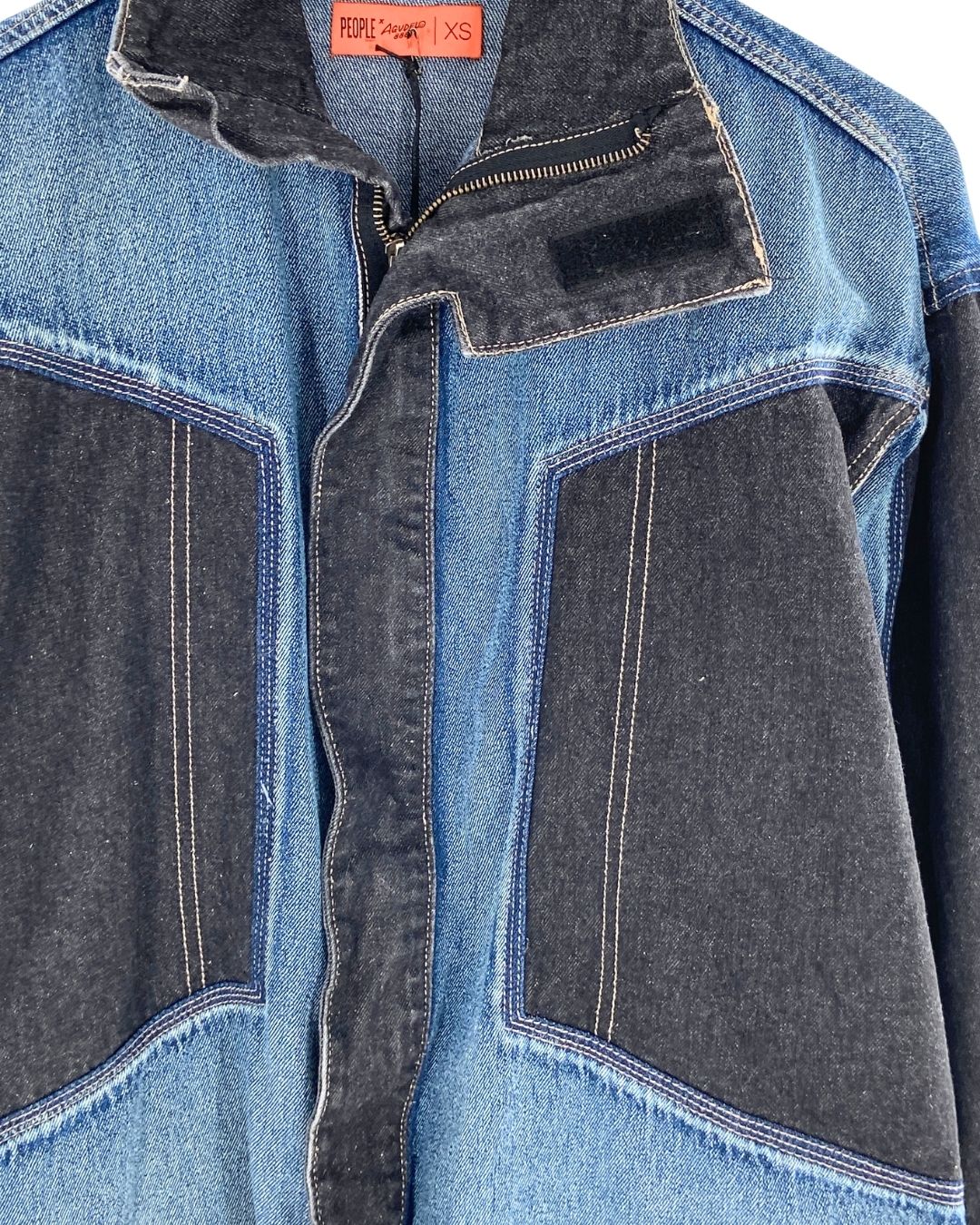 Chaqueta en denim color block