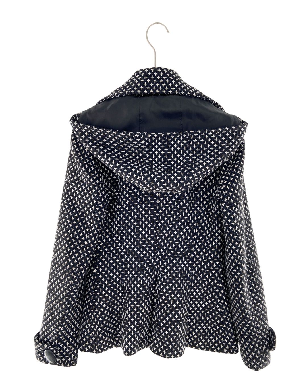 Chaqueta con capota removible