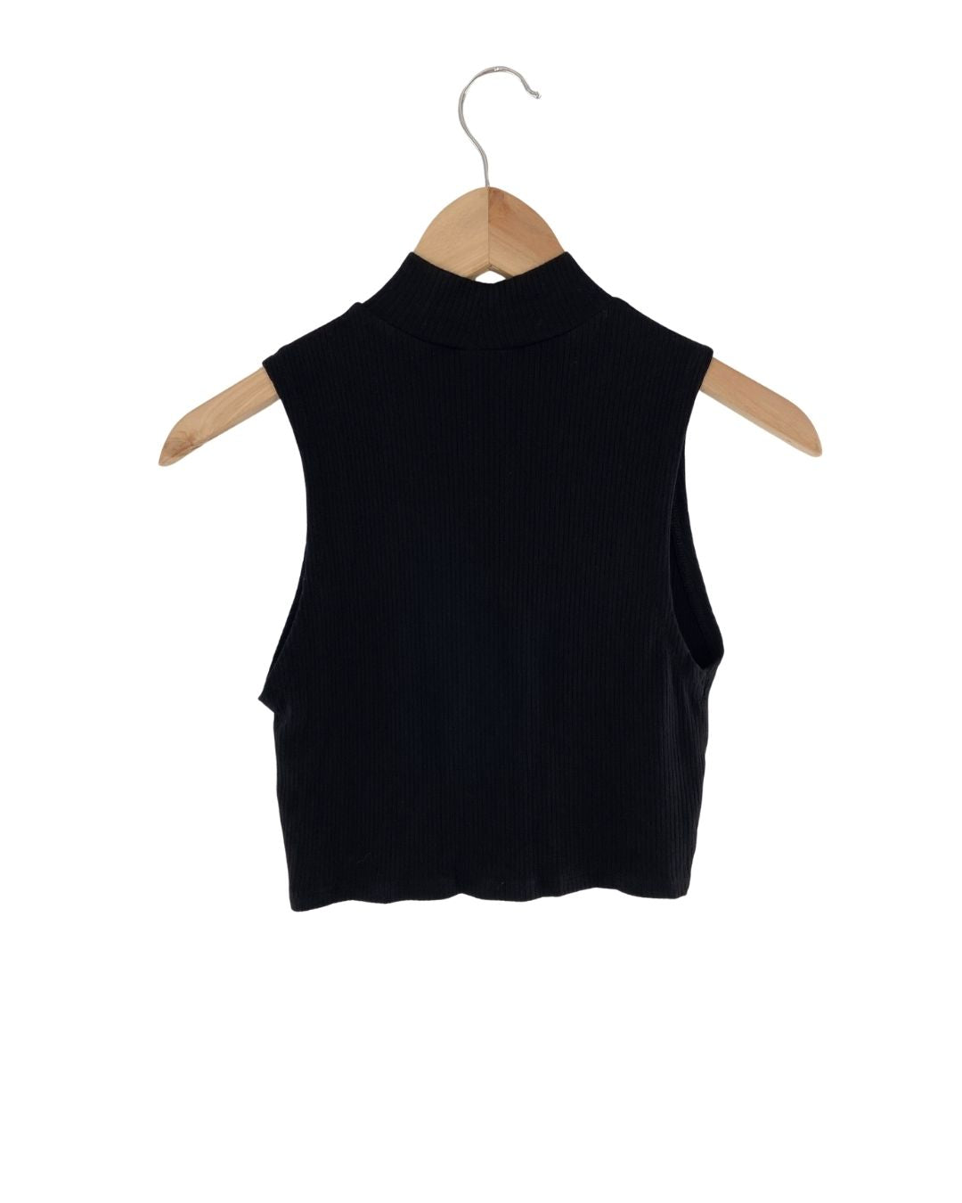 Blusa crop sleeveless