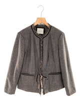 Chaqueta sesgo en contraste