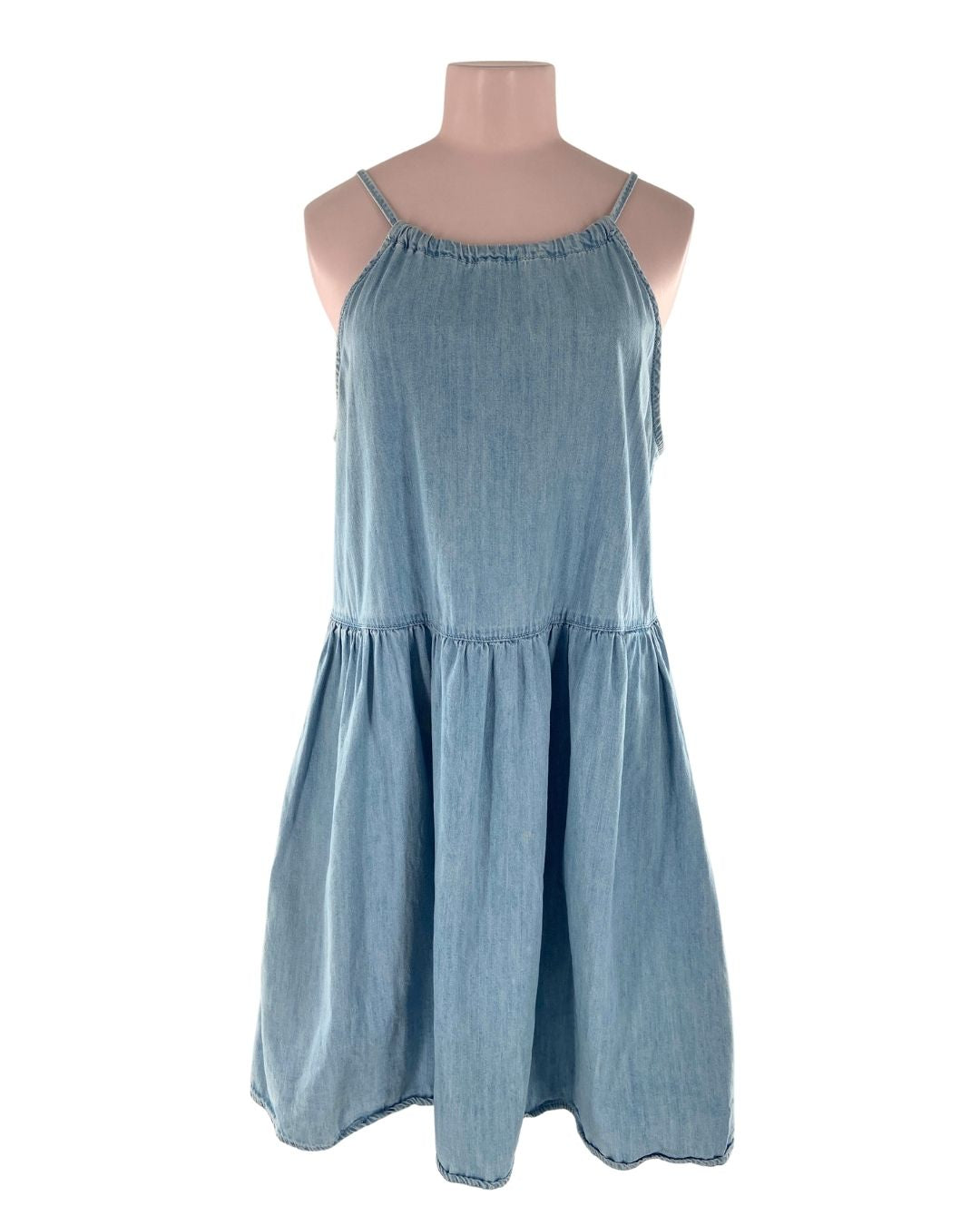 Vestido de tiras falda amplia