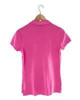 Camiseta estilo polo