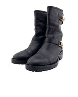 Botines en cuero