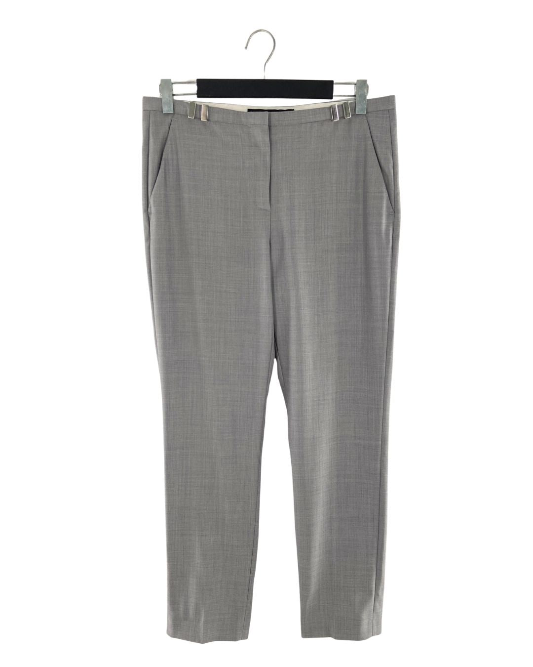 Pantalon rigido suit detalles