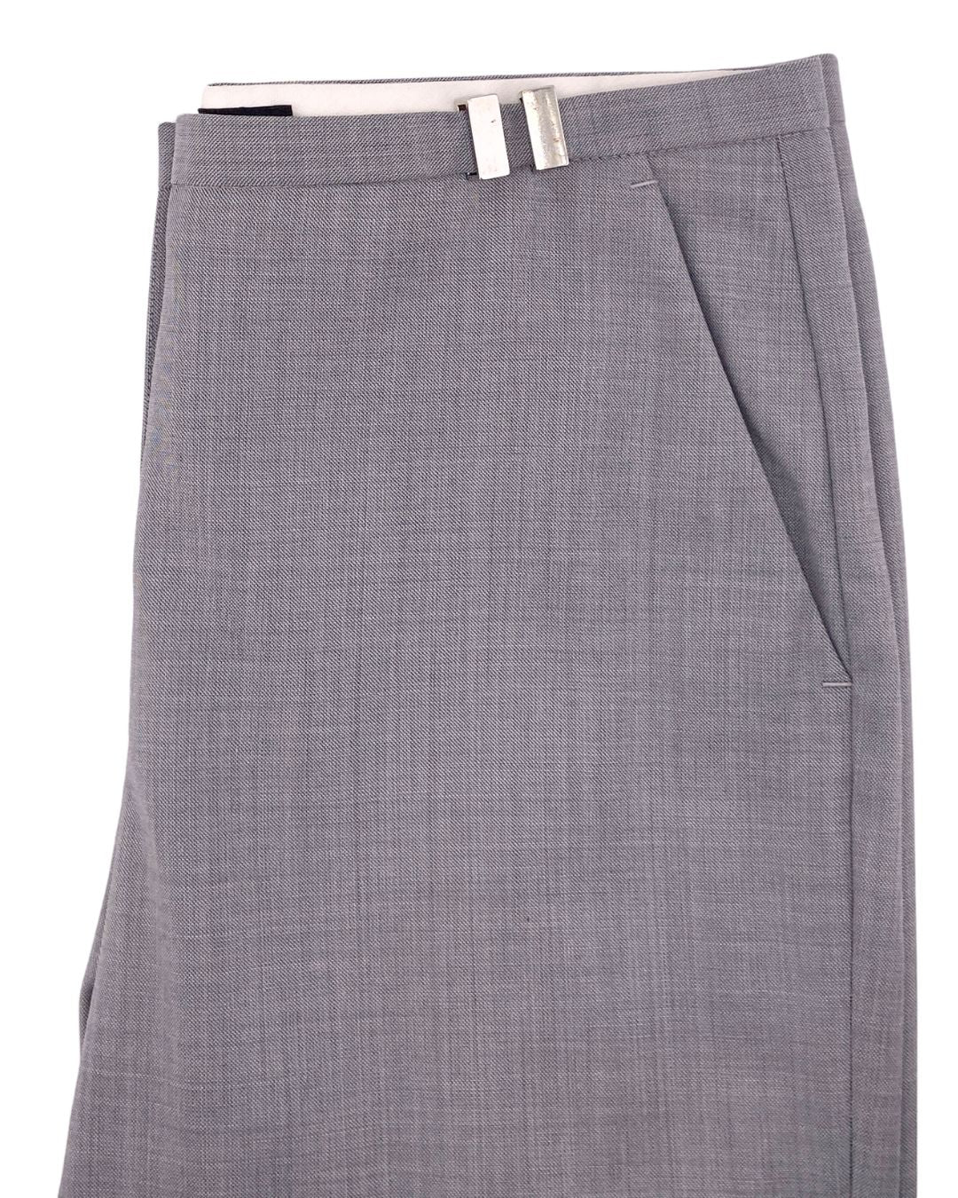 Pantalon rigido suit detalles