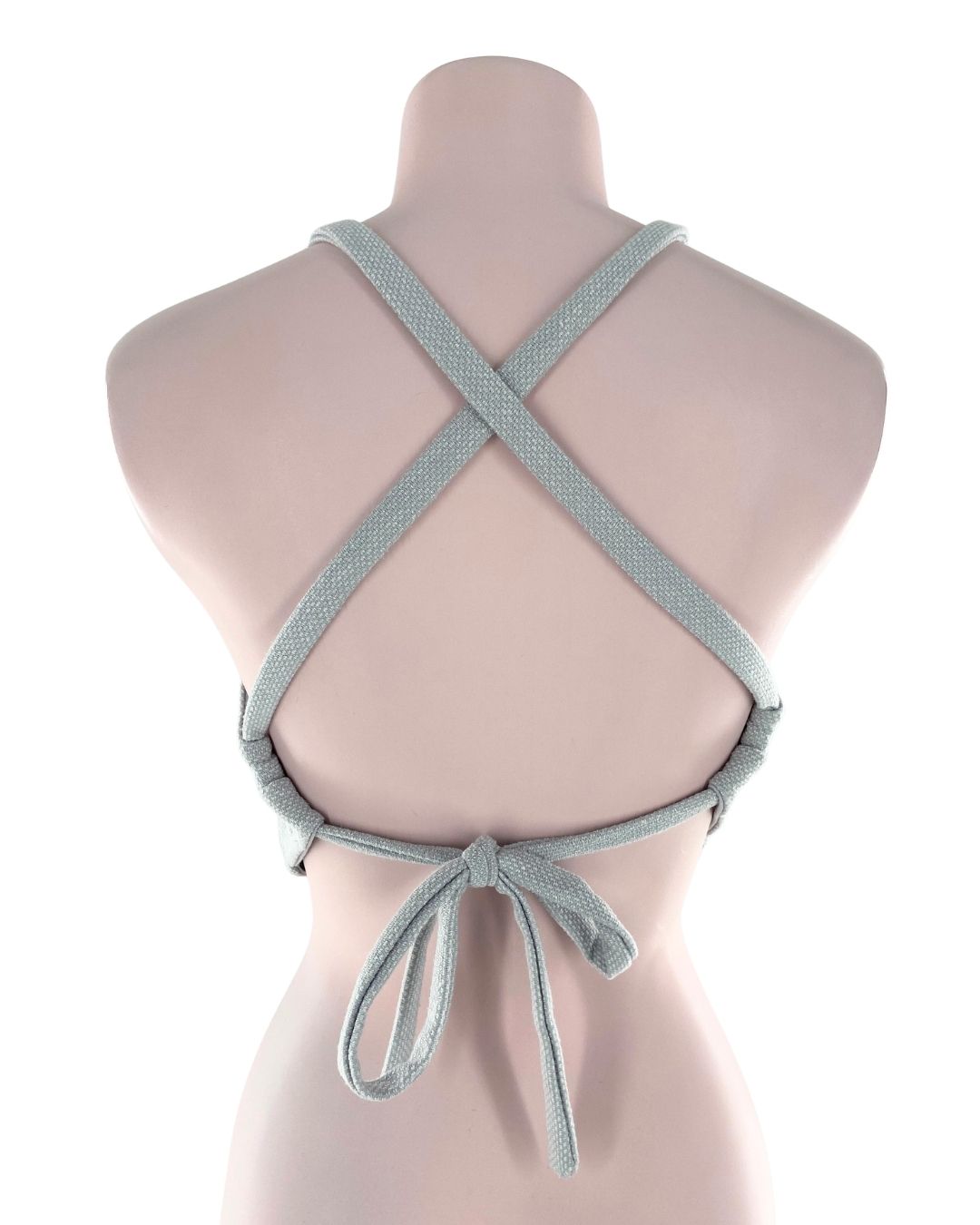 Crop top anudado con textura