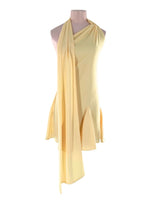 Vestido  mini one shoulder