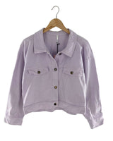 Chaqueta crop abotonada