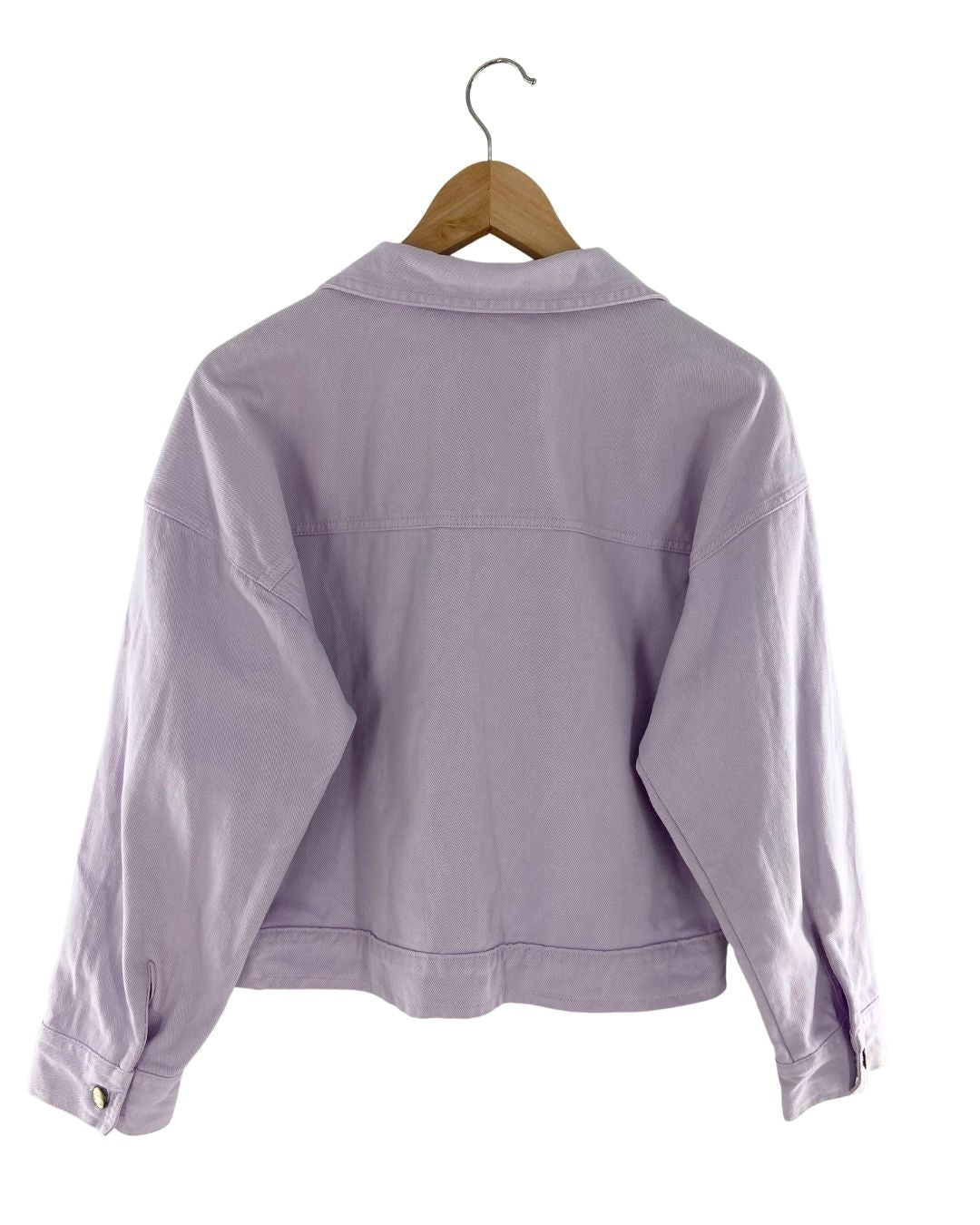 Chaqueta crop abotonada