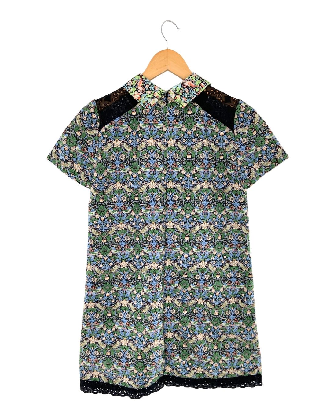 Vestido mini jacquard flores