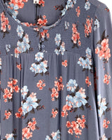 Blusa manga larga print flores