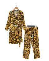 Set de blusa wrap y pantalon