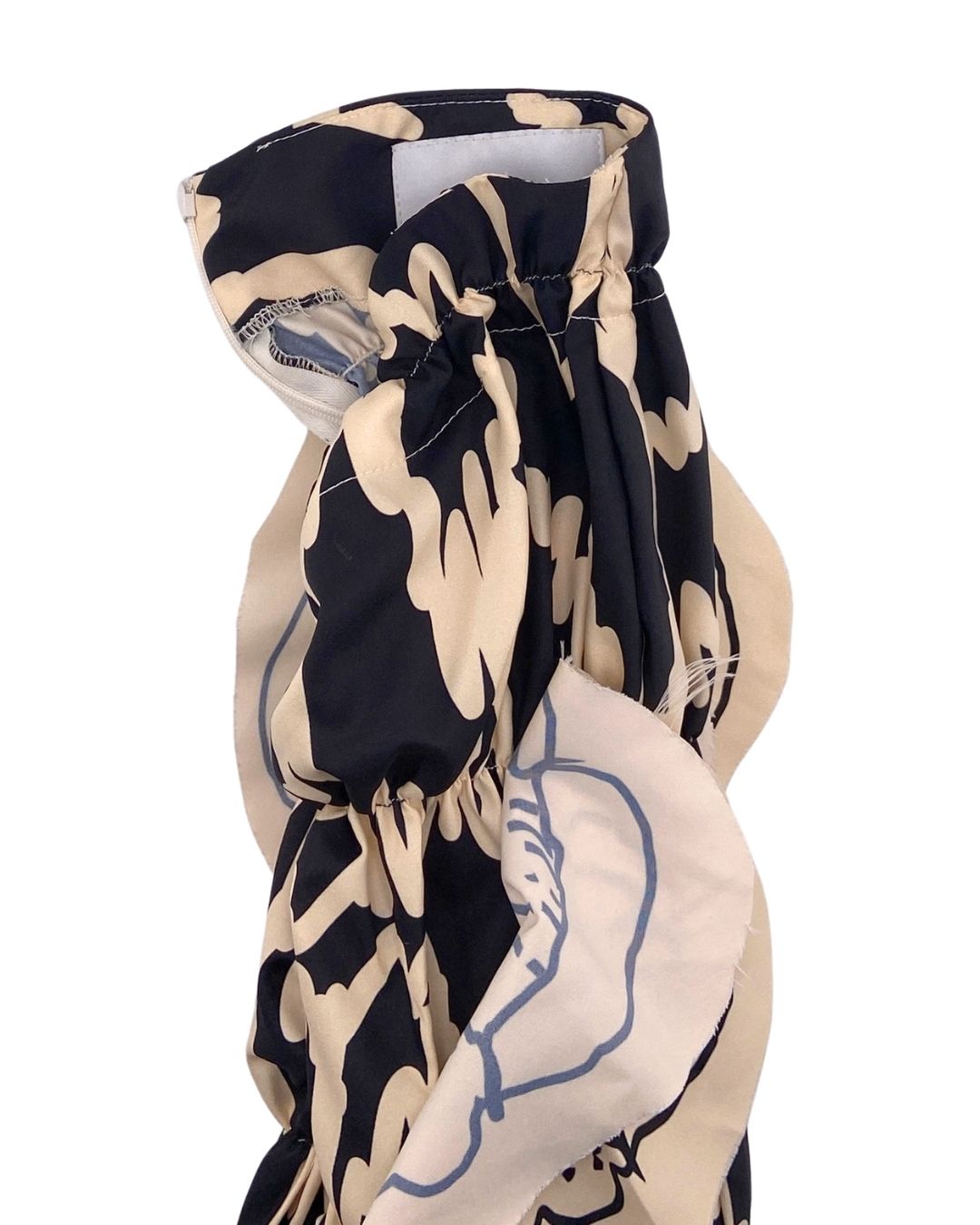 Pantalon encauchado print aves